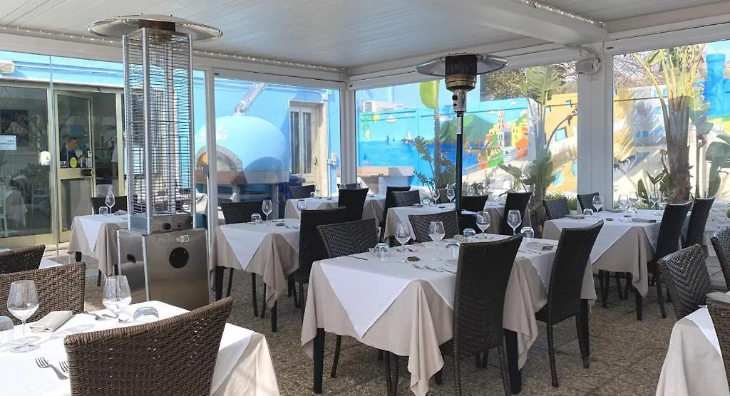 Hotel Piccolo Paradiso Bordighera 3*,