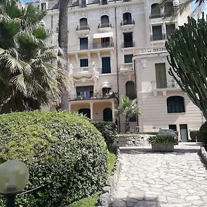 Appartement La Casa Di Anna, In Palazzina Liberty Fronte Parco